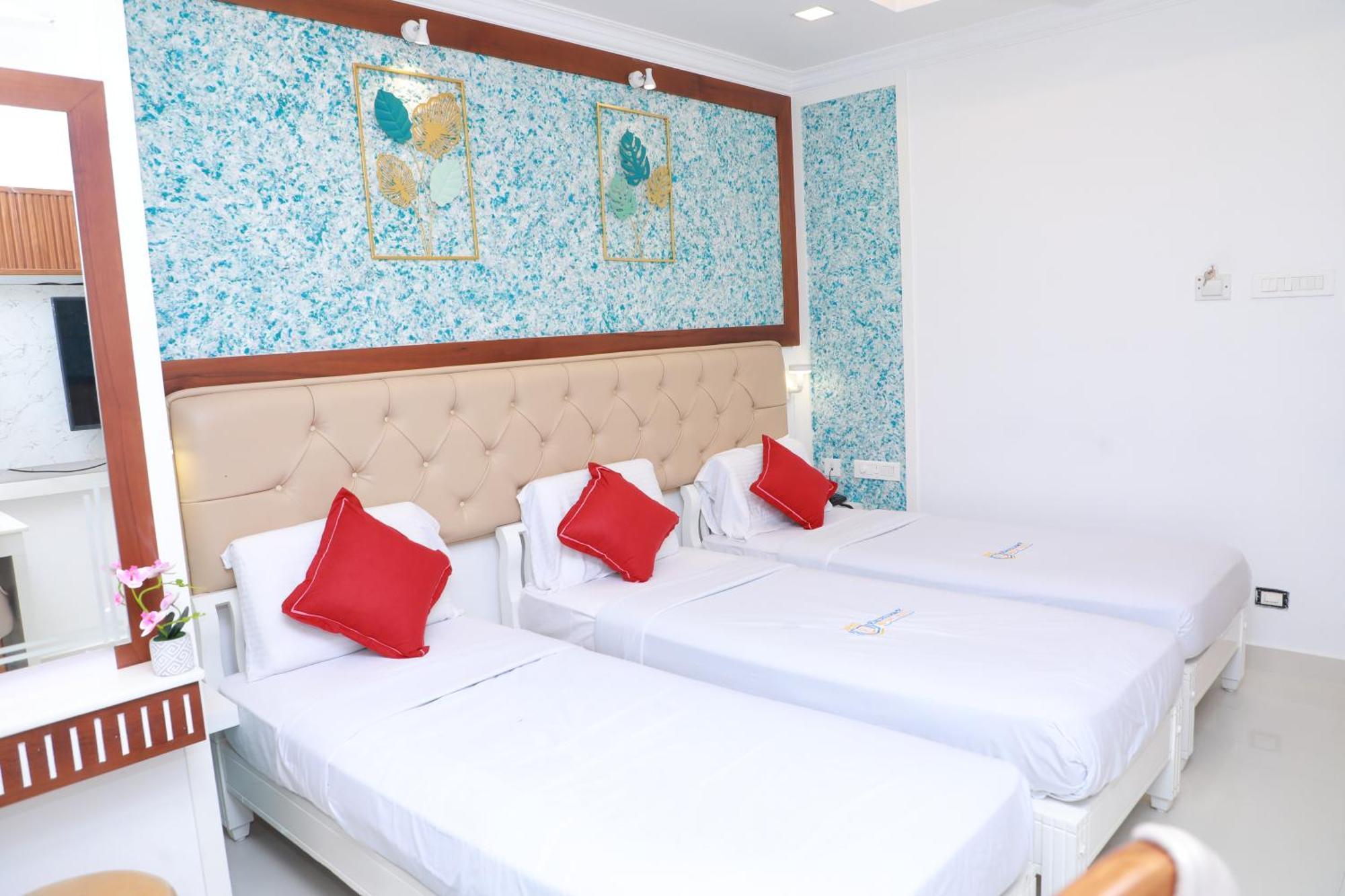Excellency Airport Hotel Kochi Kültér fotó