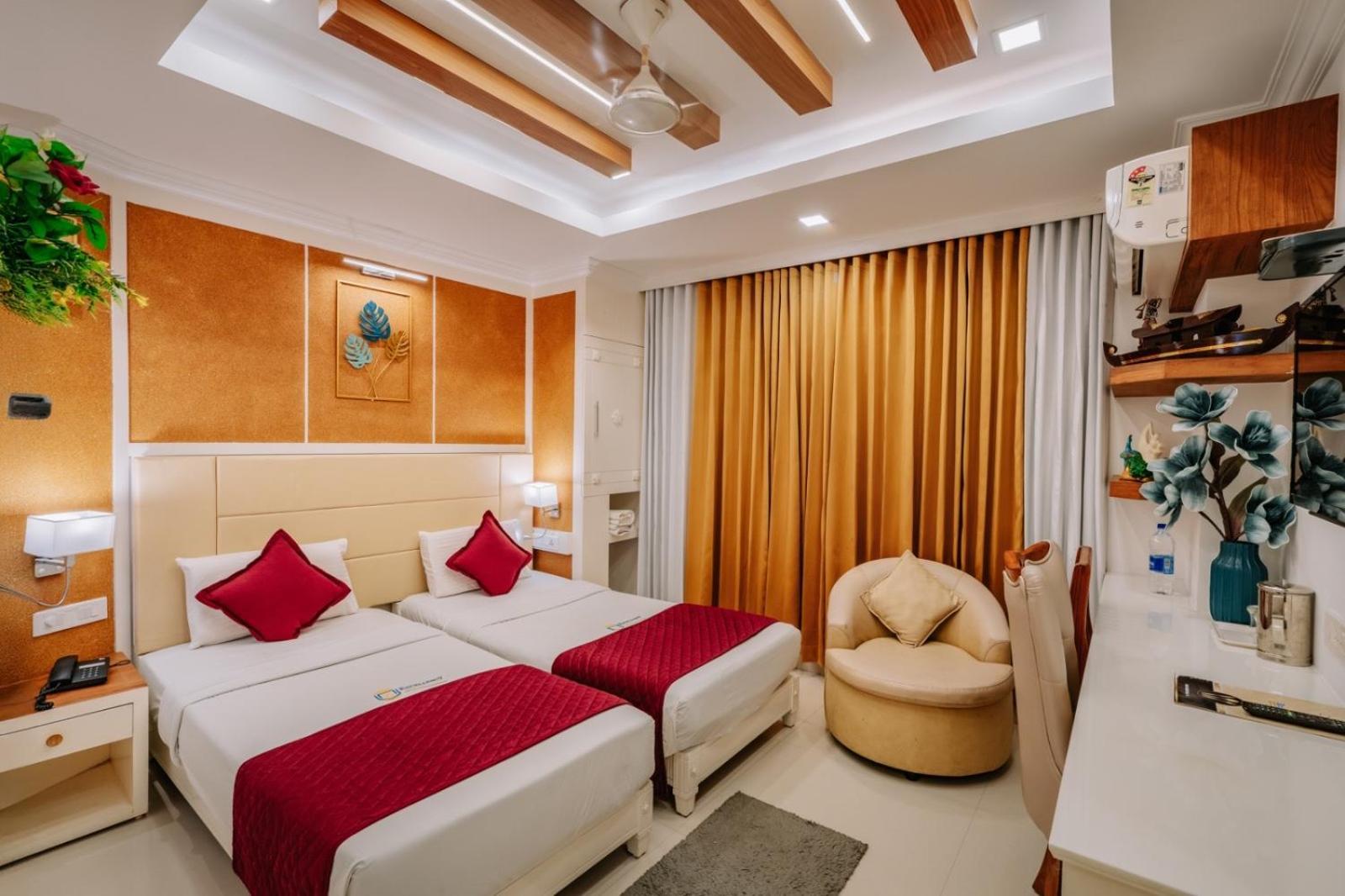 Excellency Airport Hotel Kochi Kültér fotó